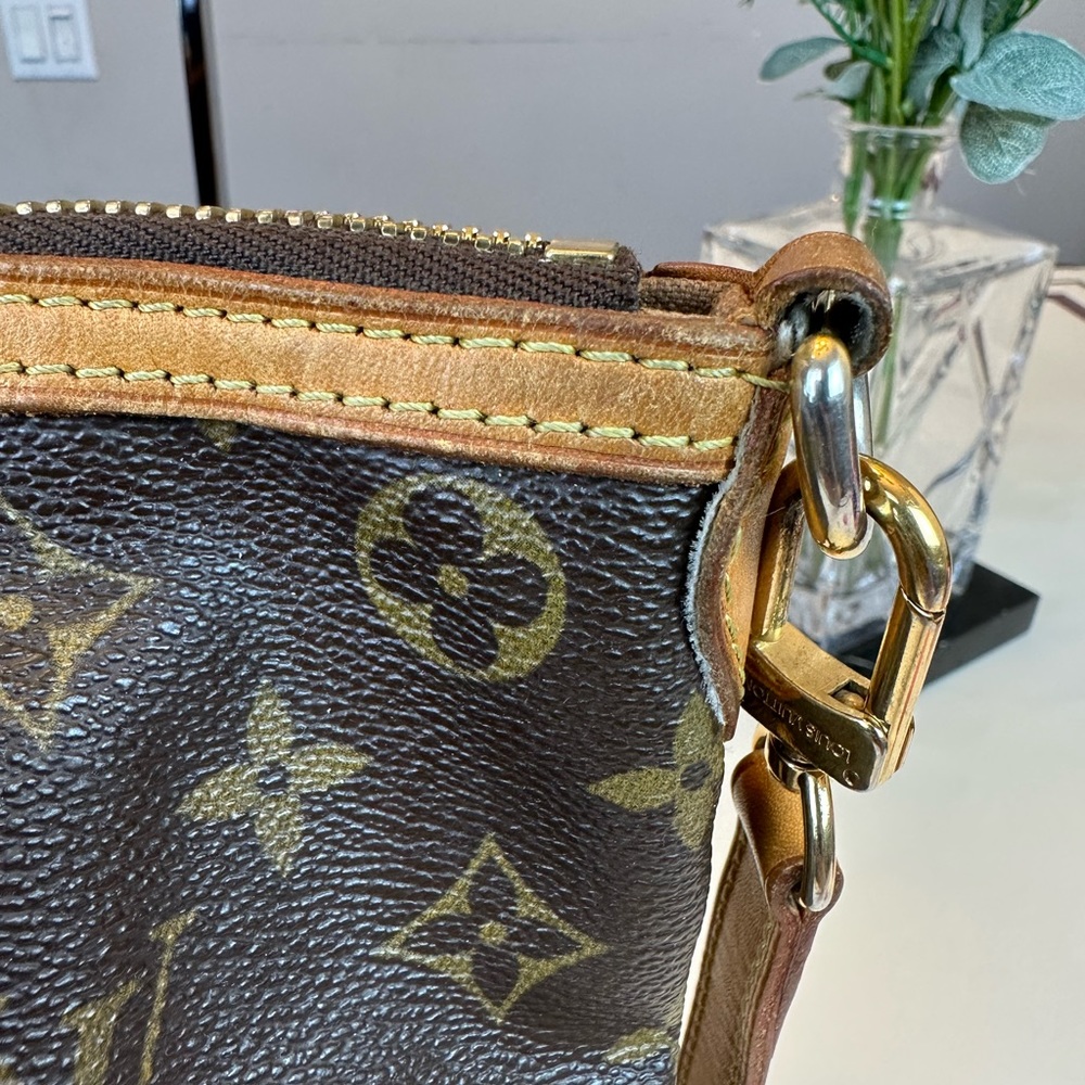 Louis Vuitton Monogram Canvas Palermo PM Tote Shoulder Bag - Picture 11 of 17